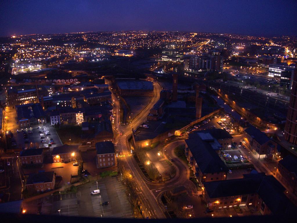City Atmosphere Leeds  Room photo