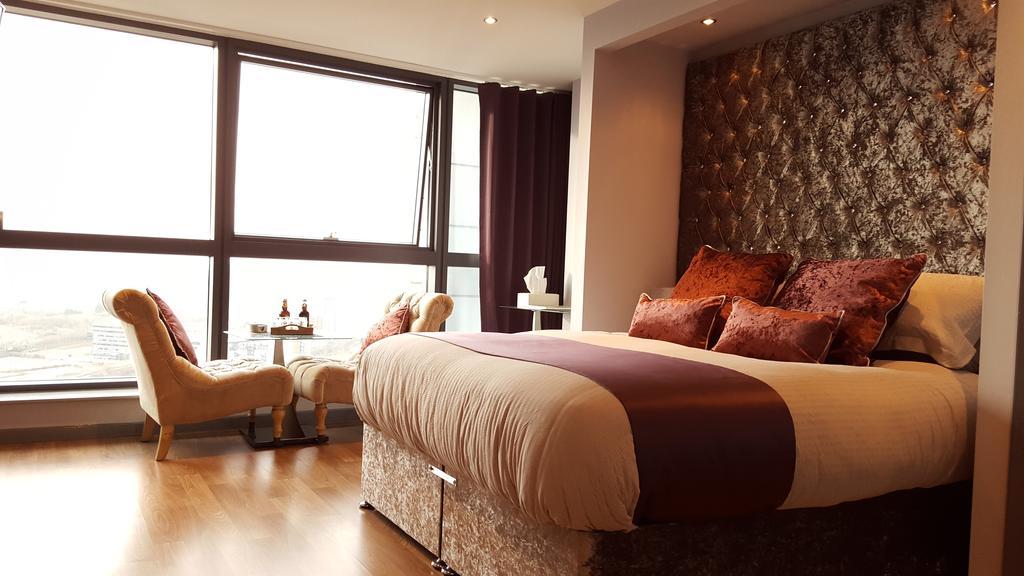 City Atmosphere Leeds  Room photo