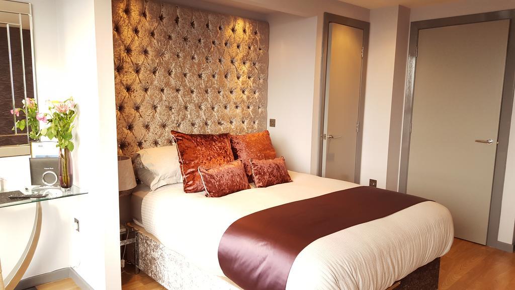 City Atmosphere Leeds  Room photo